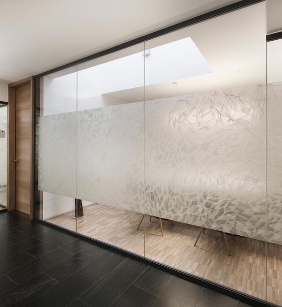 Folia Avery Dennison Organoid Natural Surfaces - Skellet Leaves 136cm